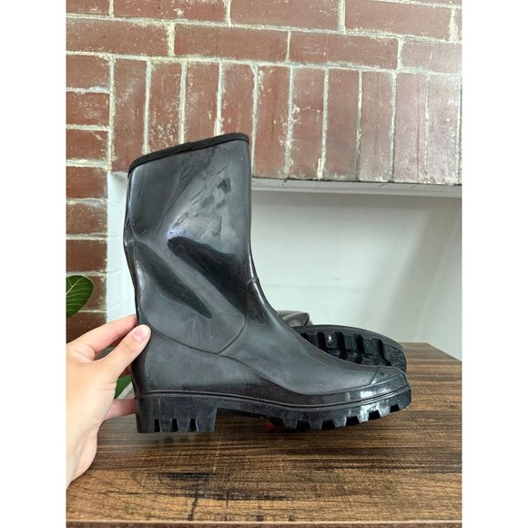Women’s size 6 black rubber boots - Picture 1 of 10